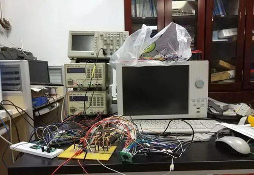 嵌入式物聯網 硬件開發工程師們的工作臺原來是這樣的